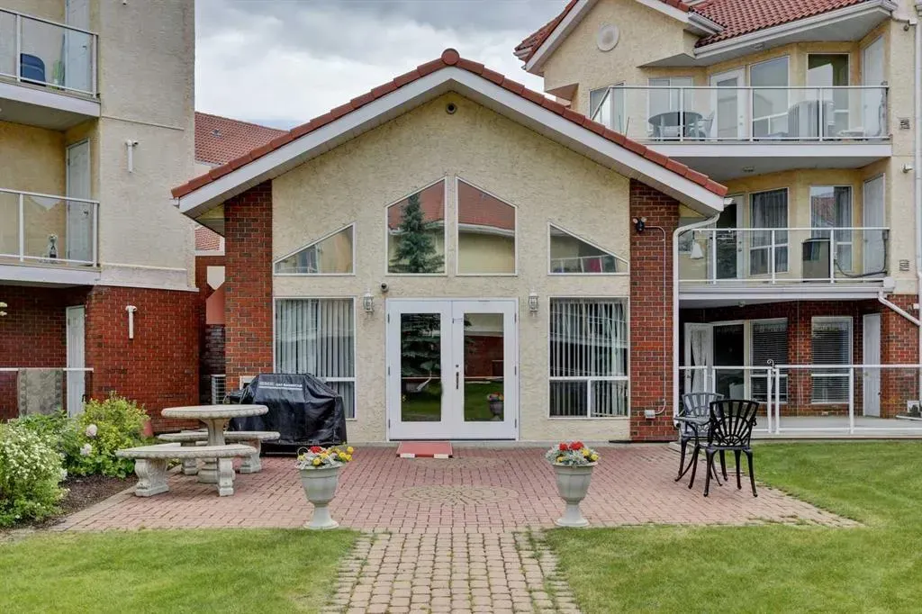 1818 Simcoe Boulevard SW, #1205