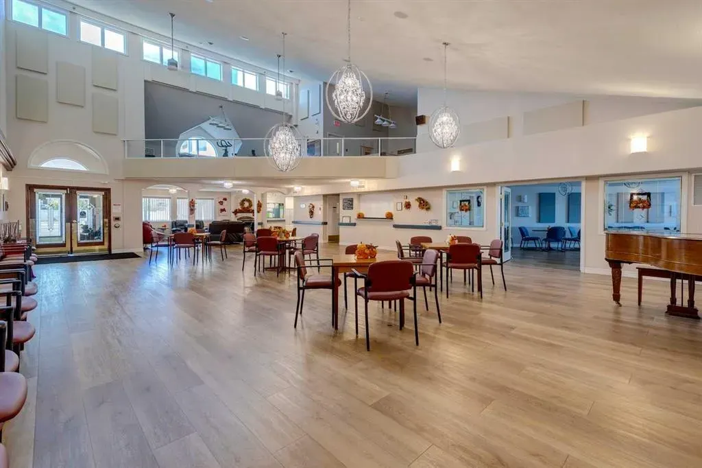 1818 Simcoe Boulevard SW, #1205