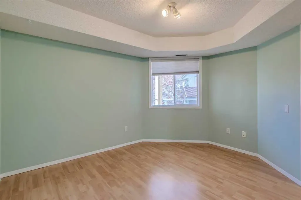 1818 Simcoe Boulevard SW, #1205