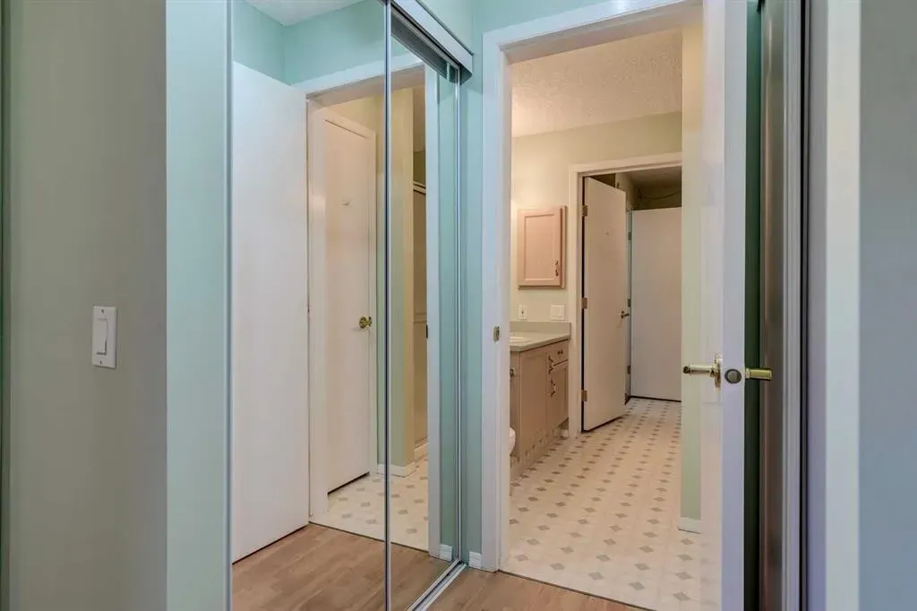 1818 Simcoe Boulevard SW, #1205