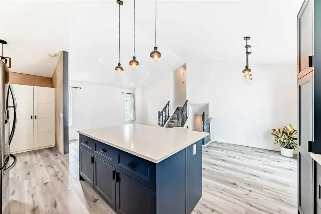 12650 Coventry Hills Way NE