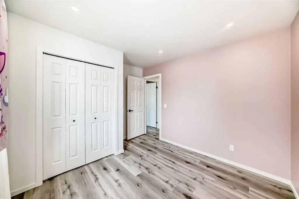 12650 Coventry Hills Way NE