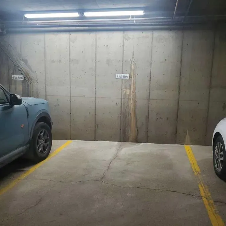 165 Manora Place NE, #222