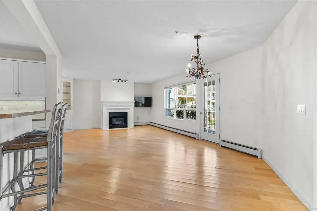 2144 Paliswood Road SW, #206