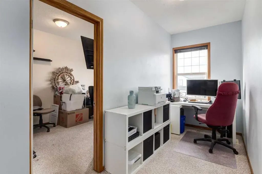 191 Panamount Heights NW