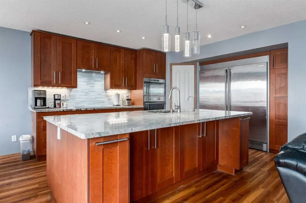 191 Panamount Heights NW