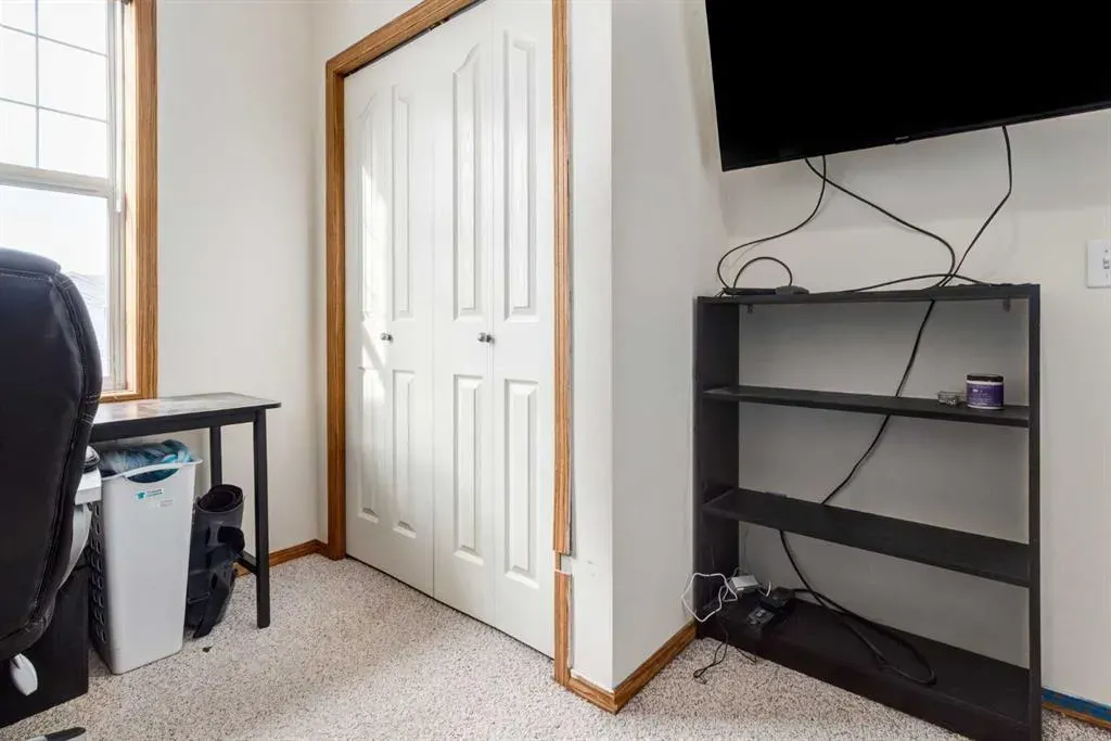 191 Panamount Heights NW