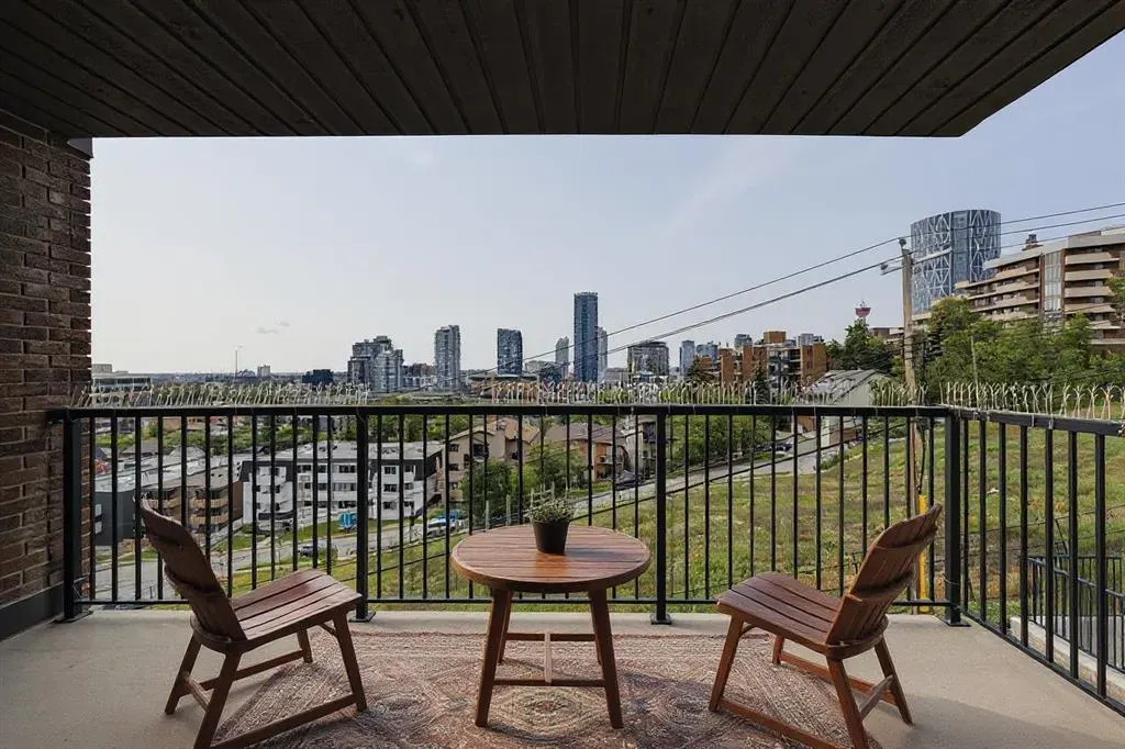 333 2 Avenue NE, #303