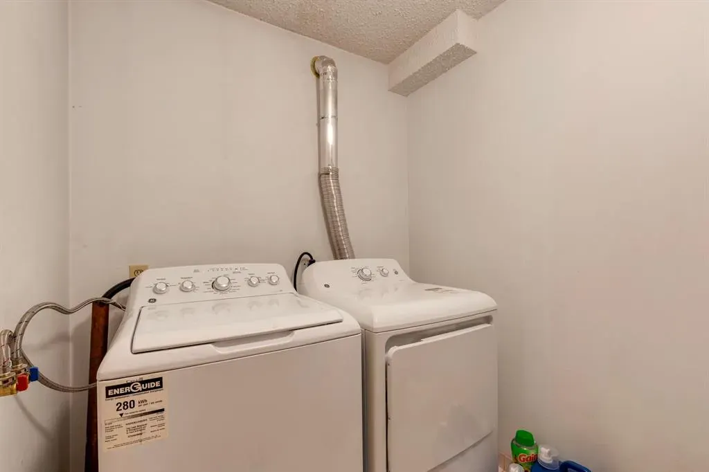 333 2 Avenue NE, #303