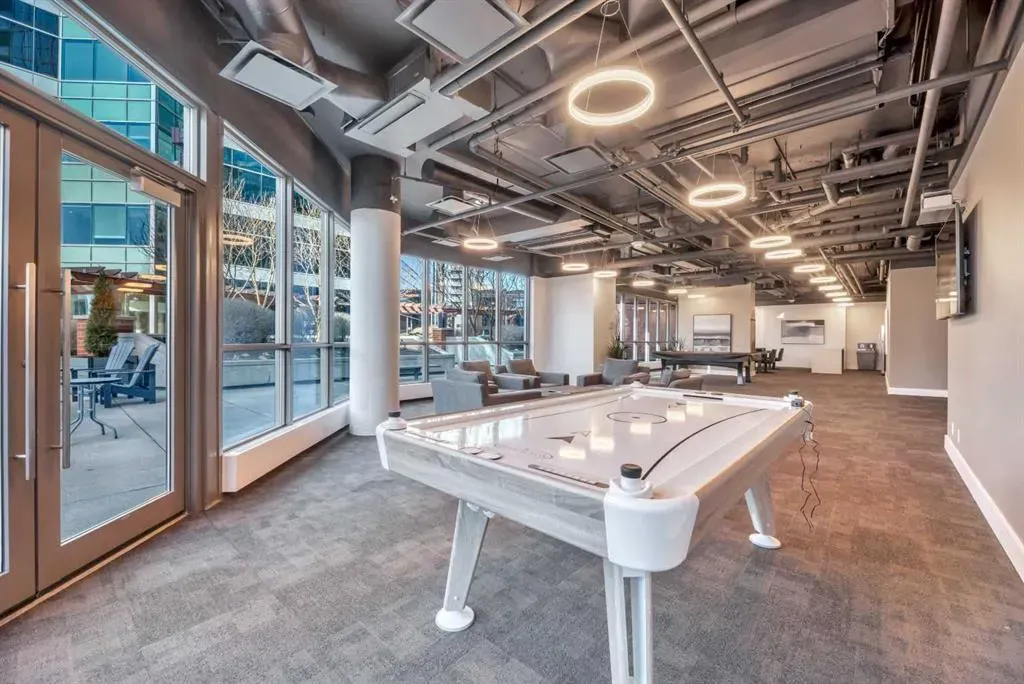 220 12 Avenue SE, #2405