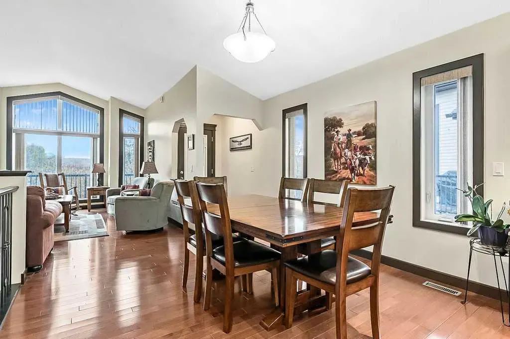 263 Willow Ridge Manor SW