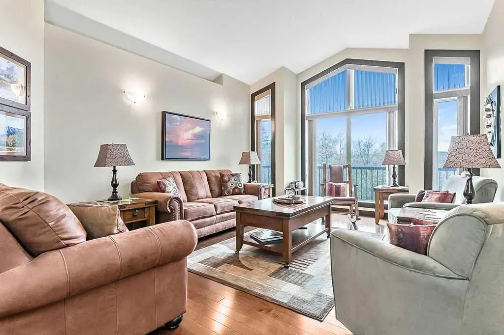 263 Willow Ridge Manor SW