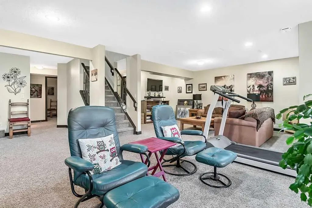 263 Willow Ridge Manor SW