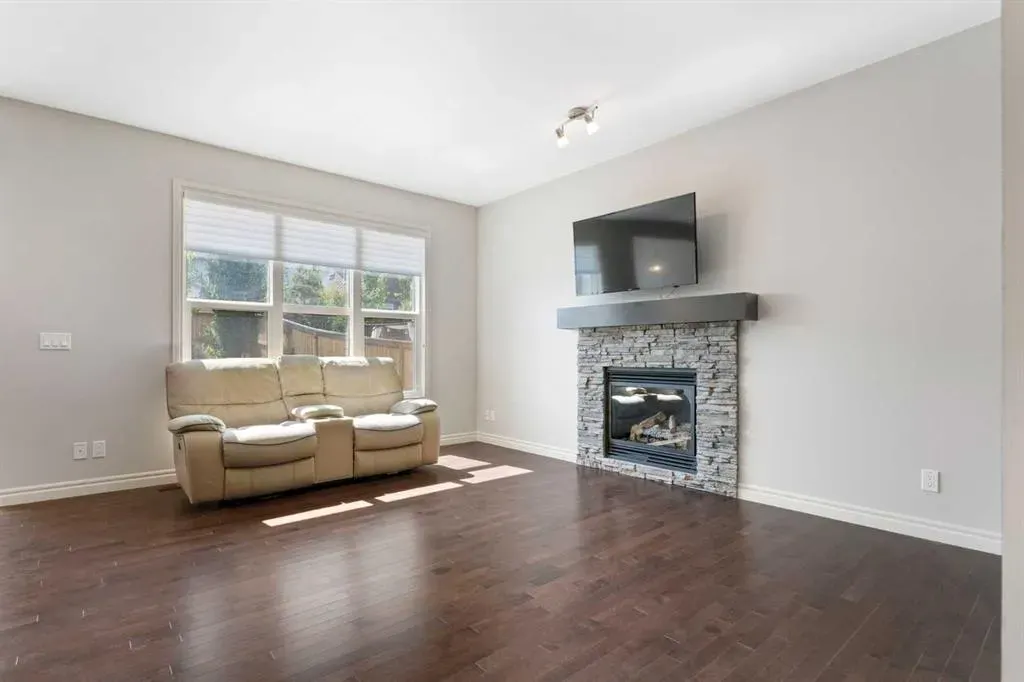 64 Sage Berry Road NW