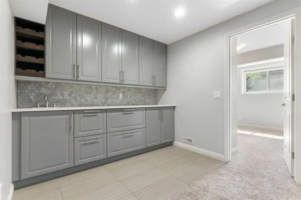 64 Sage Berry Road NW