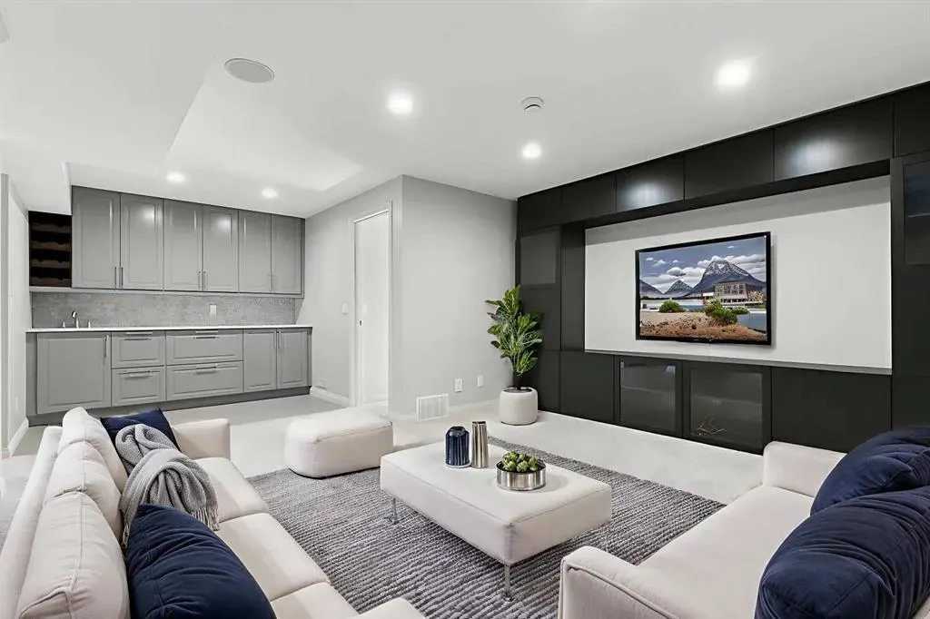 64 Sage Berry Road NW