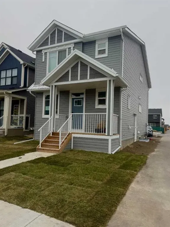 3151 Chinook Winds Drive SW