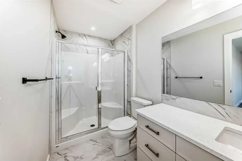 1001 REYNOLDS Crescent SW