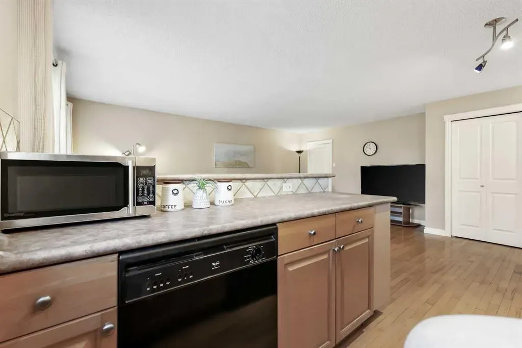 1411 7 Street SW, #302