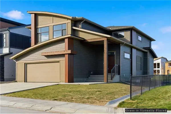 11 Rowmont Gardens NW