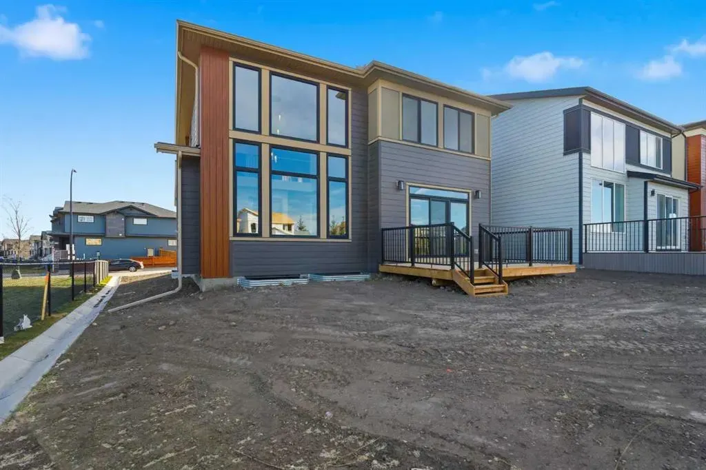 11 Rowmont Gardens NW