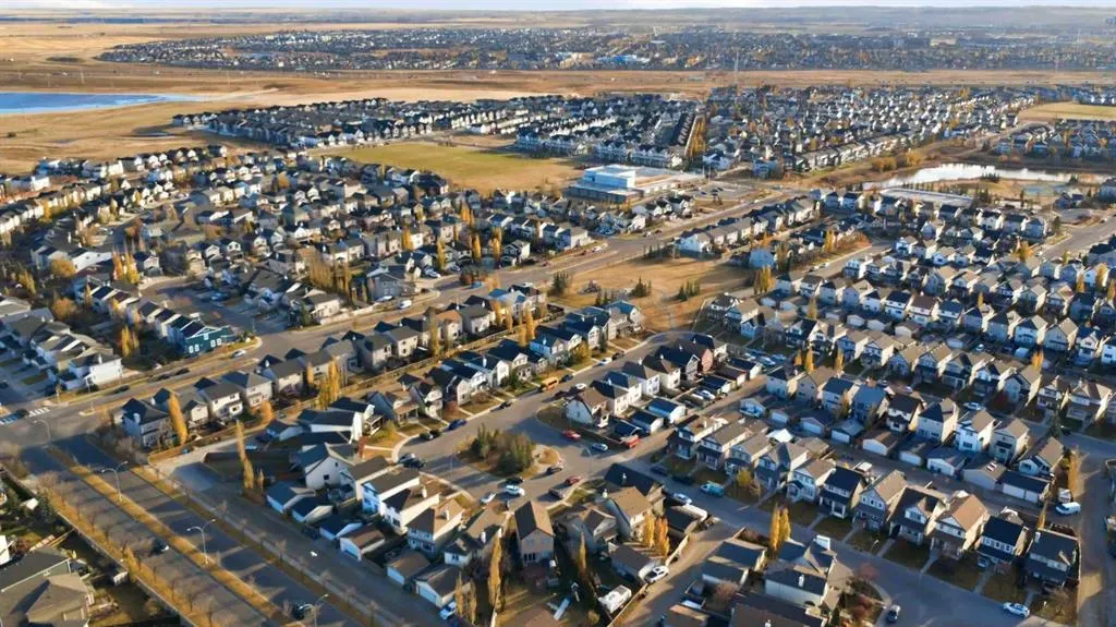 196 Copperstone Terrace SE