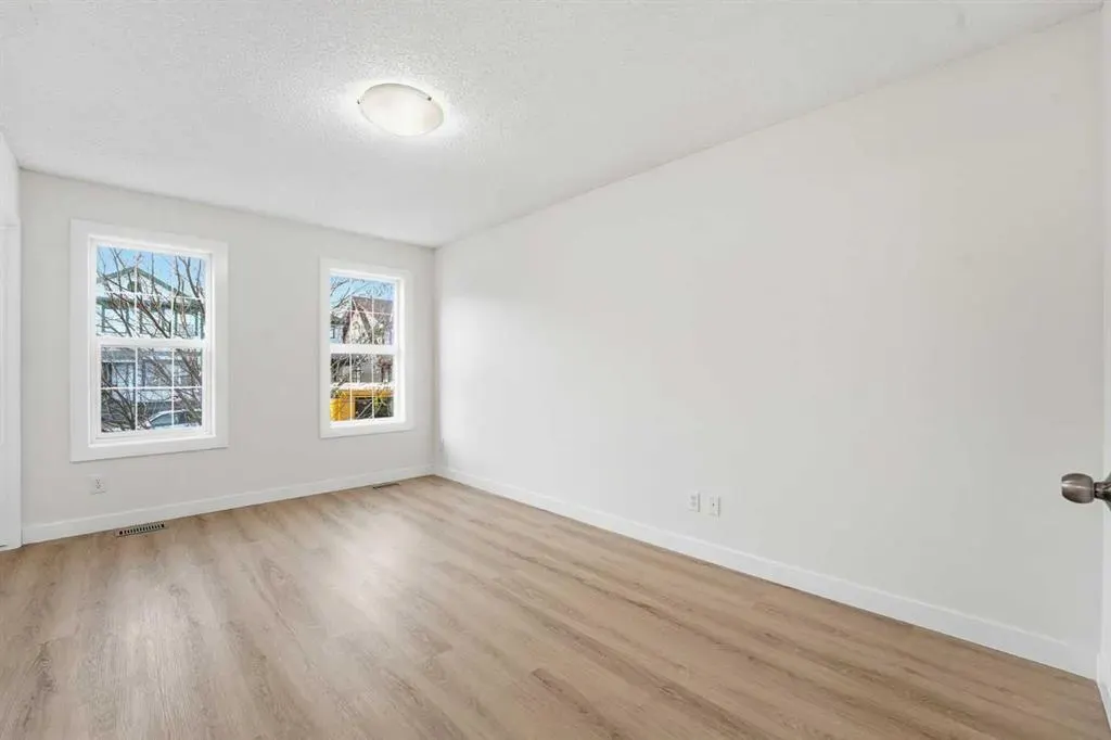 196 Copperstone Terrace SE