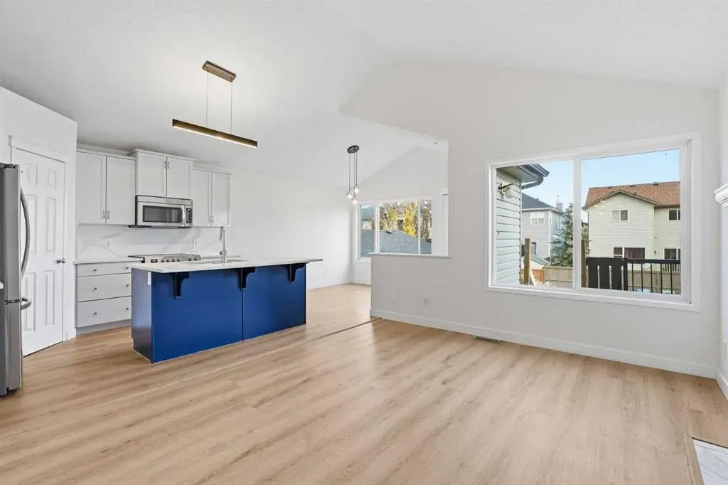 196 Copperstone Terrace SE