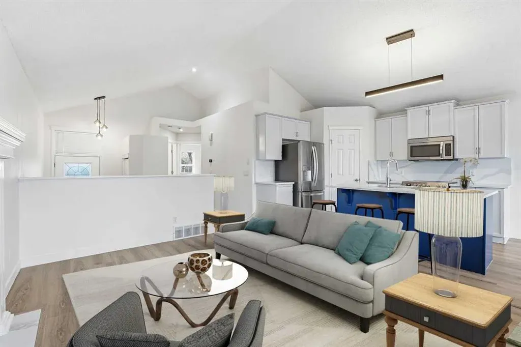 196 Copperstone Terrace SE