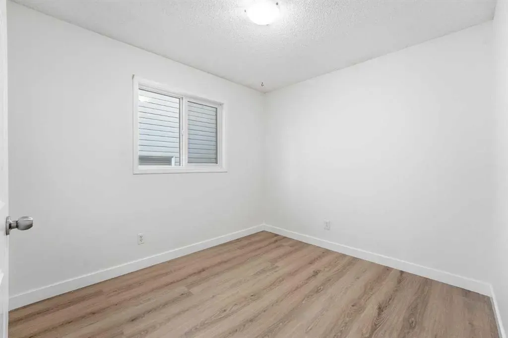 196 Copperstone Terrace SE