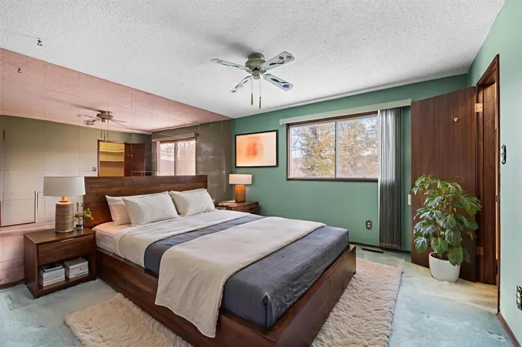 3375 Breton Close NW