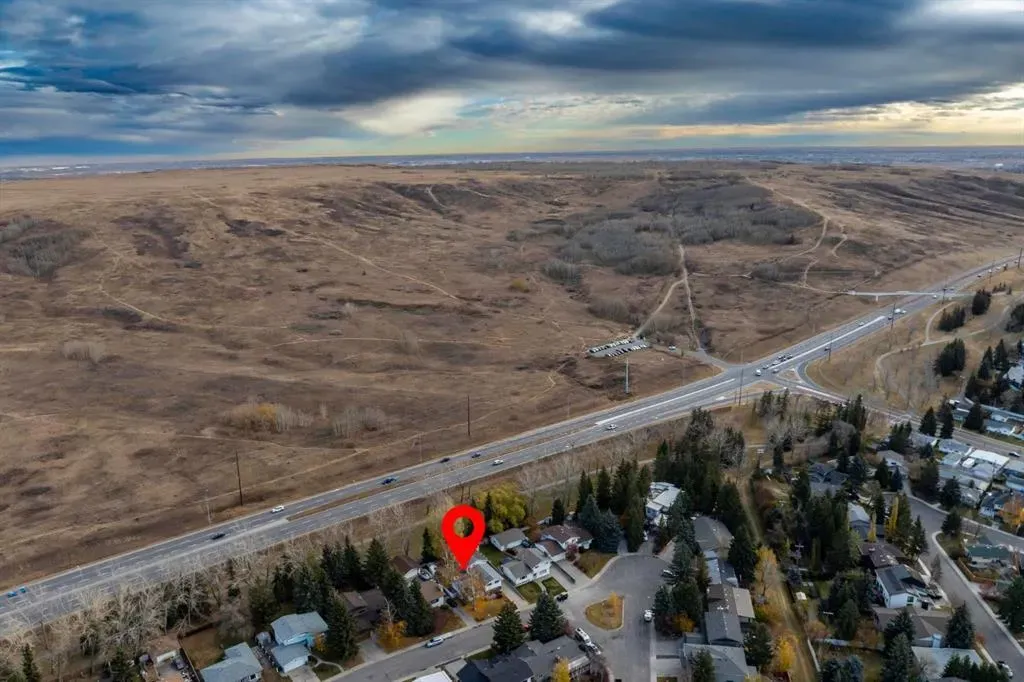 3375 Breton Close NW