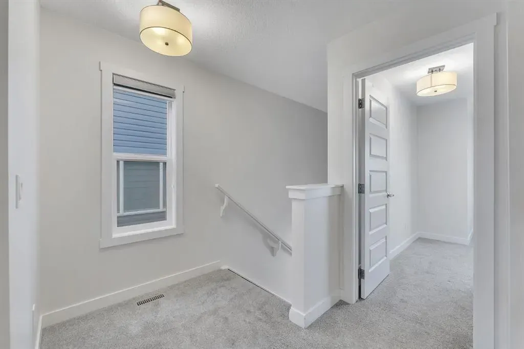 1489 Bayview Point SW