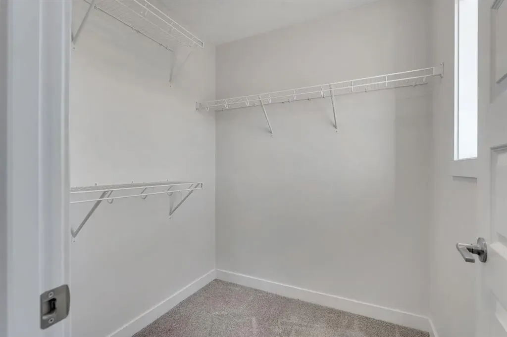 1489 Bayview Point SW