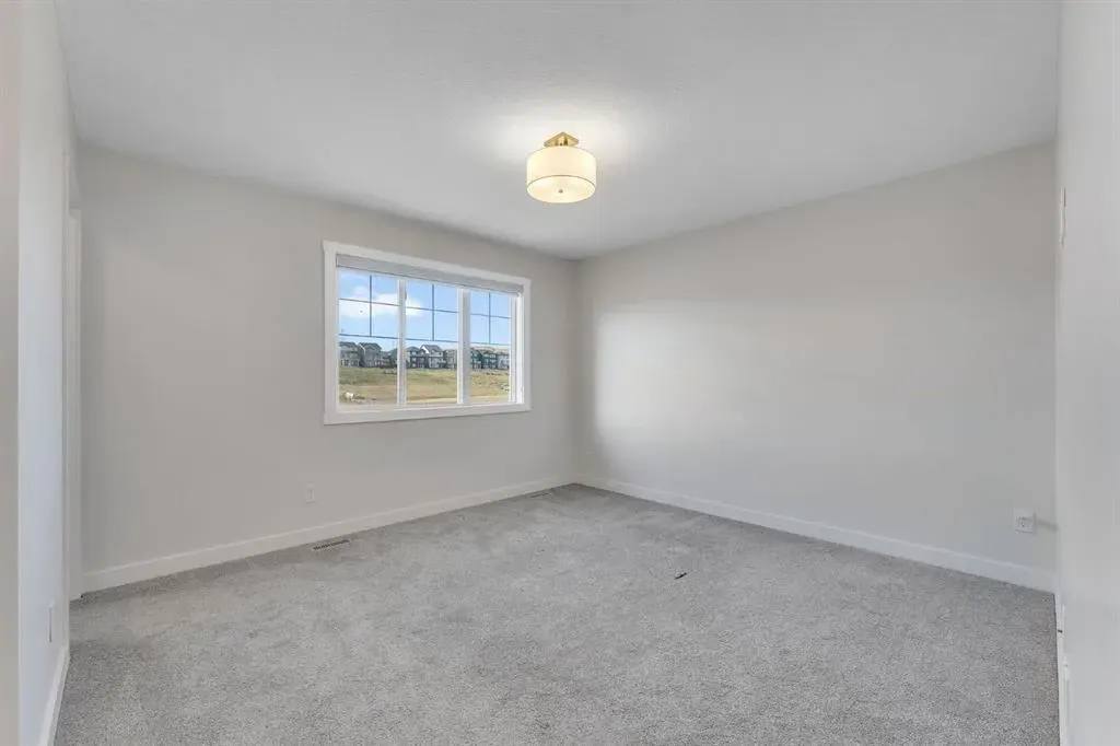 1489 Bayview Point SW