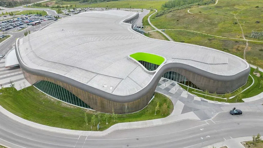 22 Royal Birch Way NW