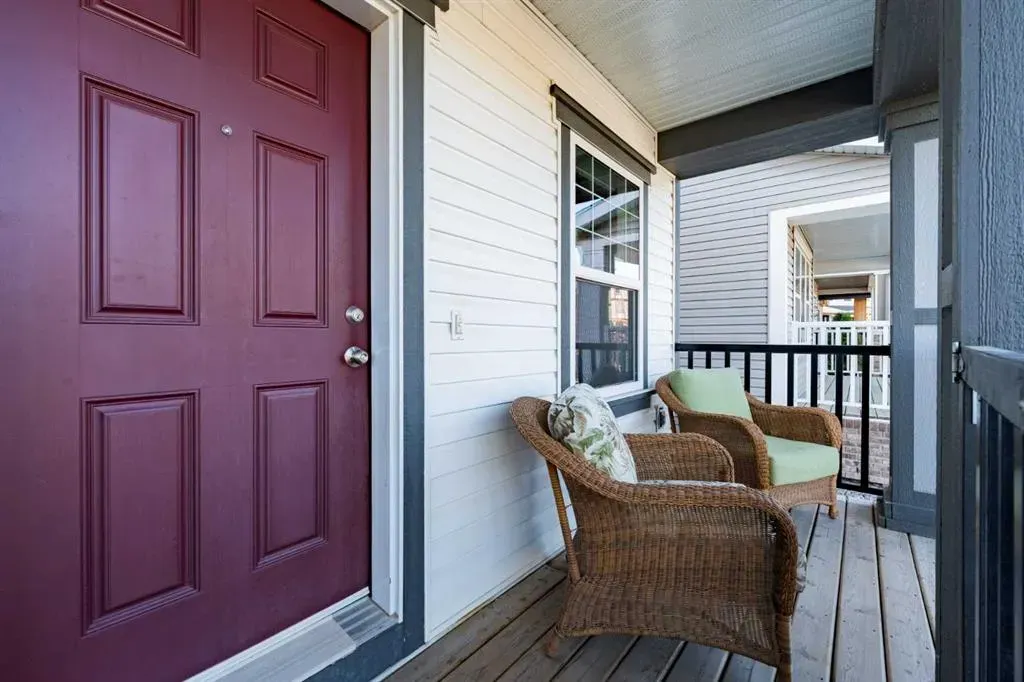 64 Copperpond Park SE