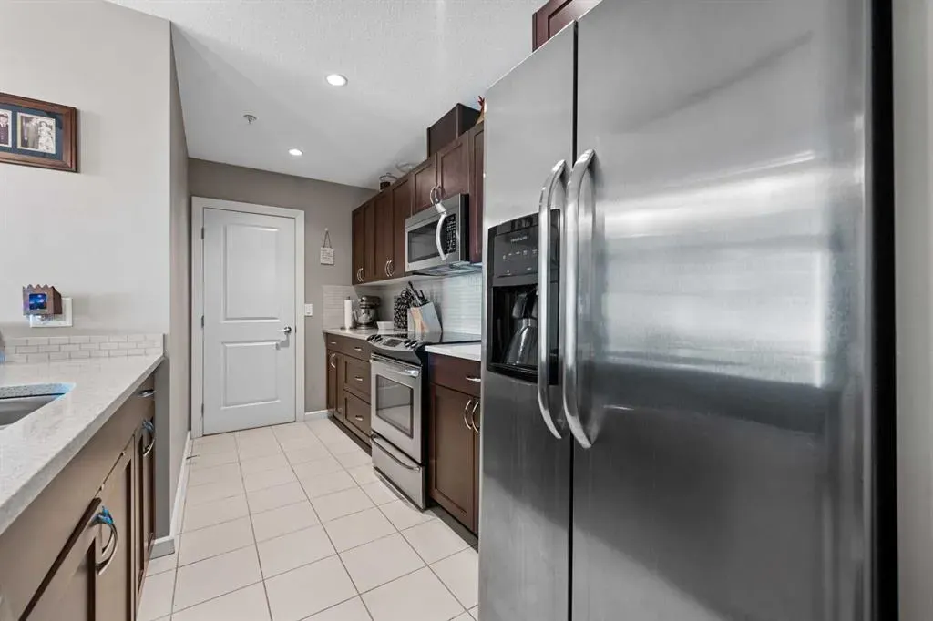 211 13 Avenue SE, #1708