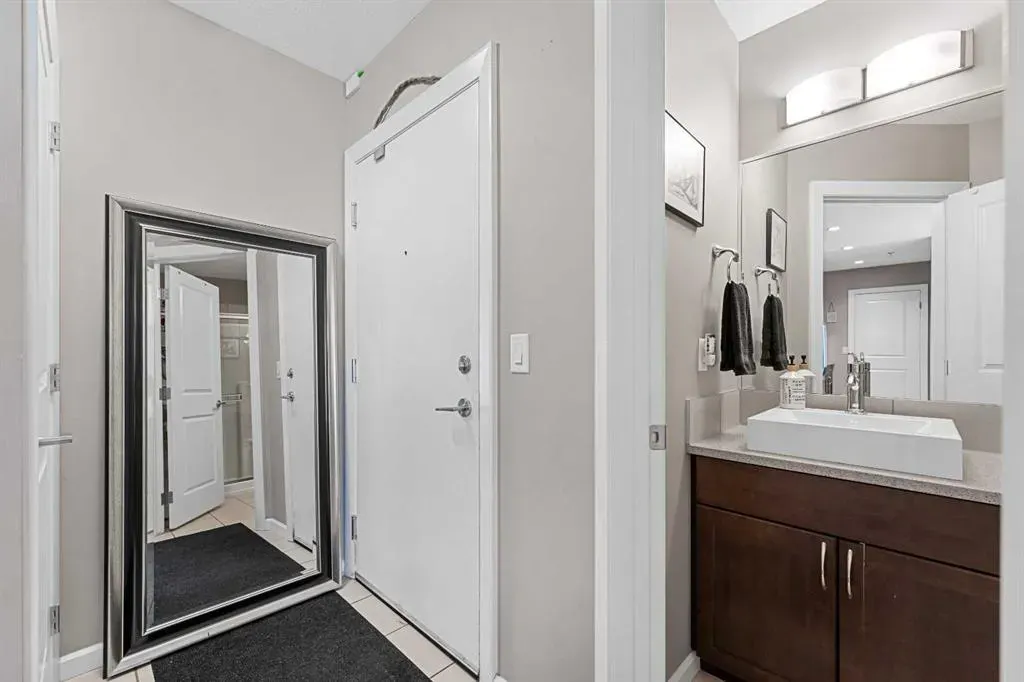 211 13 Avenue SE, #1708