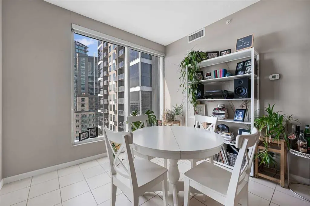 211 13 Avenue SE, #1708