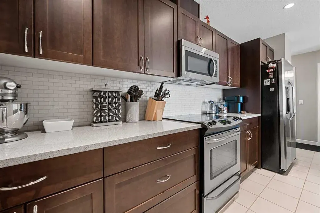 211 13 Avenue SE, #1708