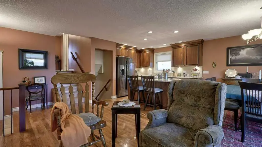 232 Penbrooke Way SE