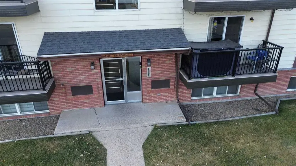 5904 51 Avenue, #101-304