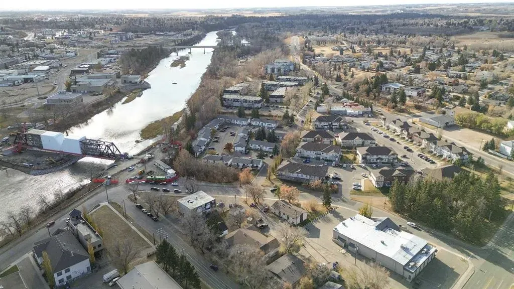 5904 51 Avenue, #101-304