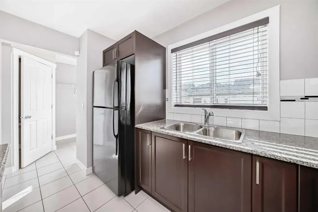 69 Skyview Point Green NE