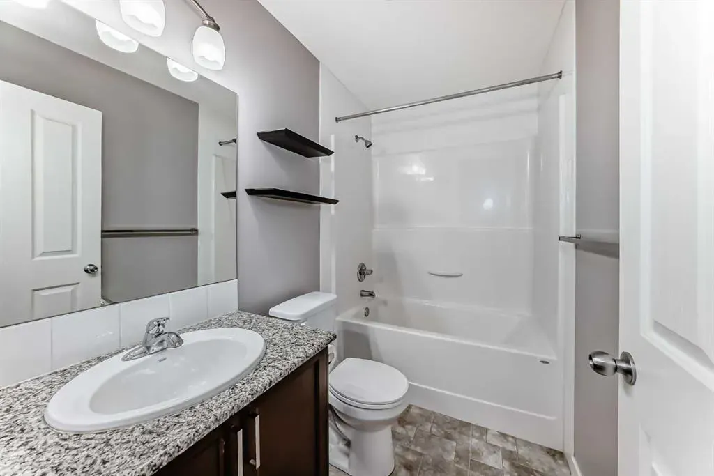 69 Skyview Point Green NE