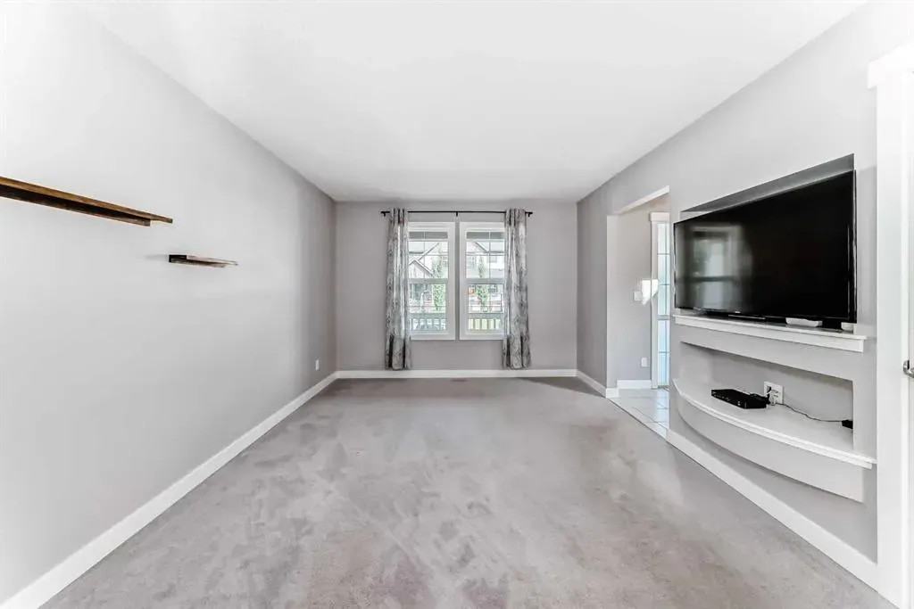 69 Skyview Point Green NE