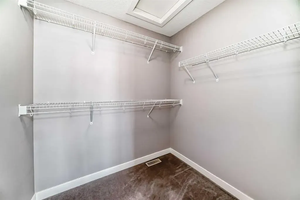 69 Skyview Point Green NE