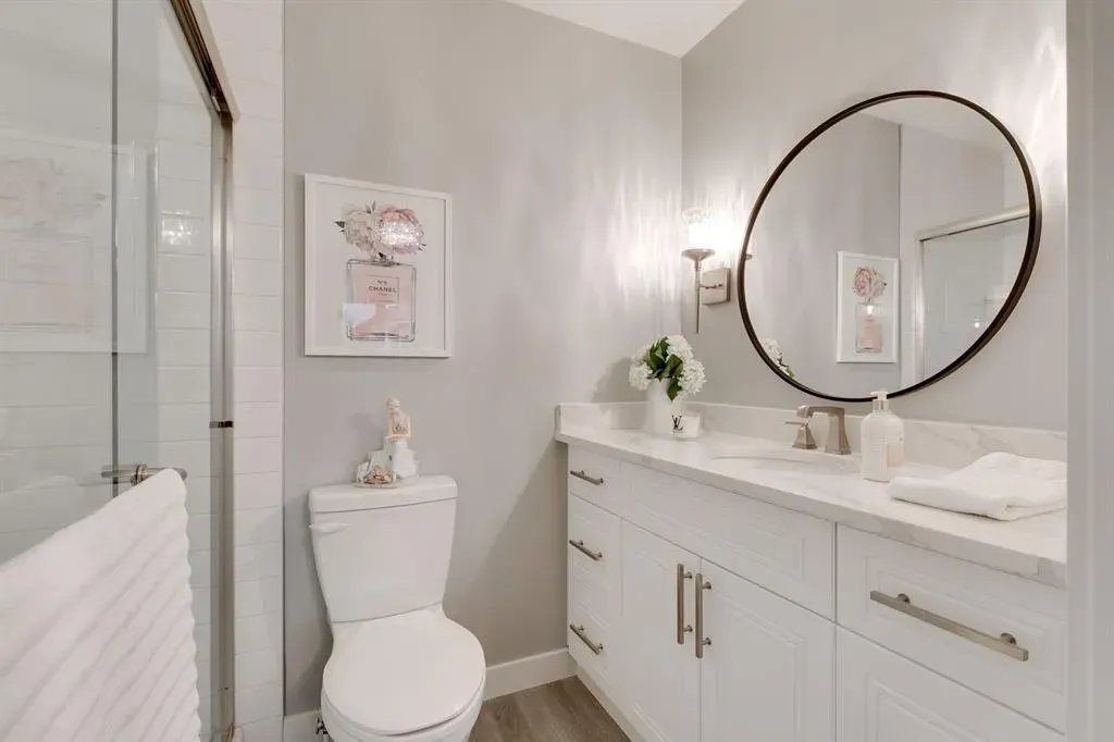 185 Riverwood Crescent