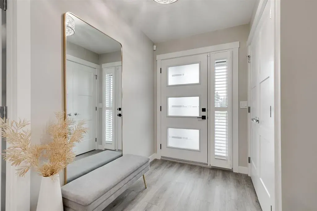 185 Riverwood Crescent